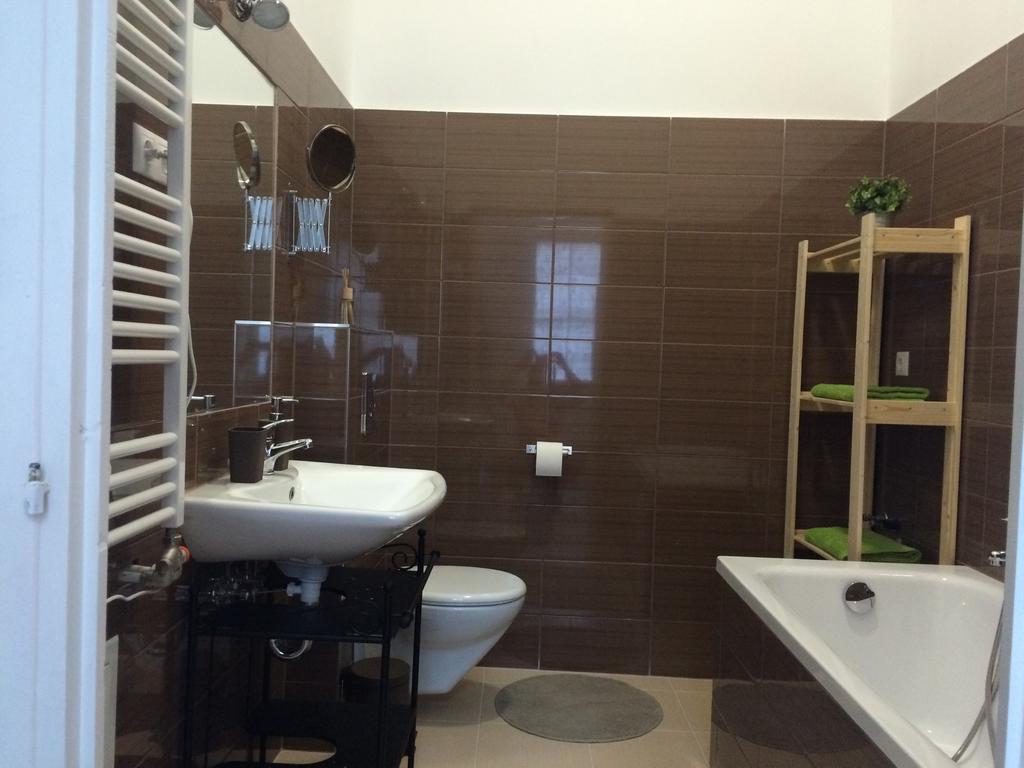 Central Luxury Residence Budapest Luaran gambar